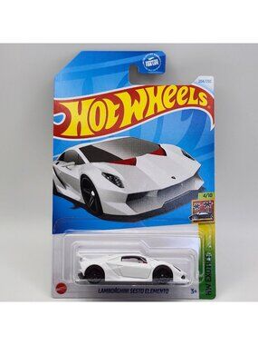 Hot Wheels Lamborghini Sesto Elemento 2024 HW Exotics 4/10 204/250 Long Card